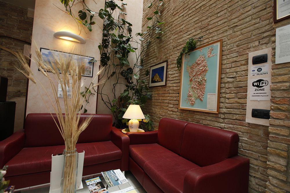 Arcobaleno Rooms كالياري المظهر الخارجي الصورة