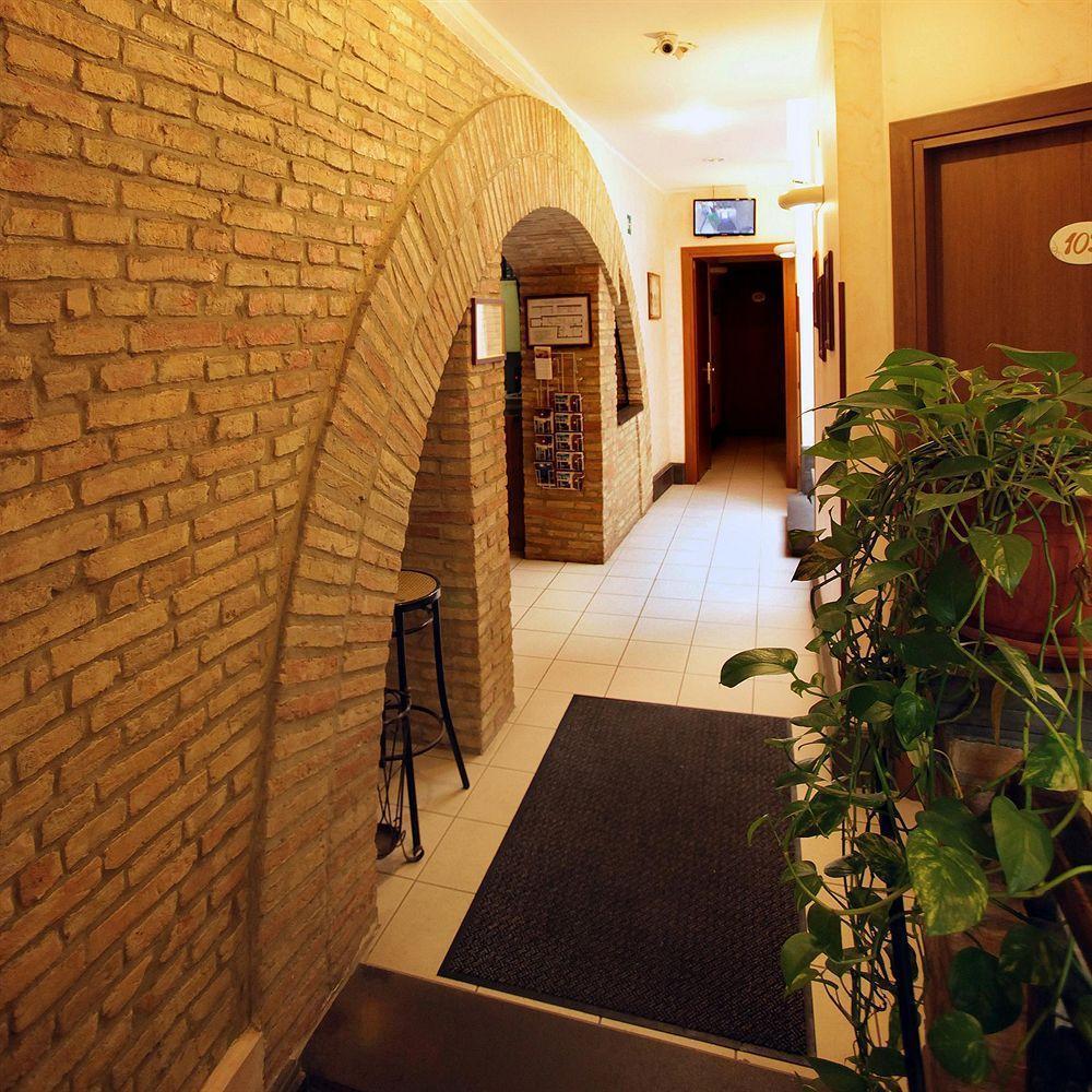 Arcobaleno Rooms كالياري المظهر الخارجي الصورة
